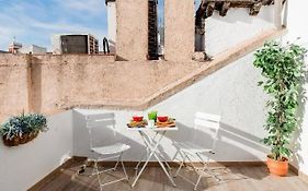 Ático duplex con terraza en puro centro, 2 a 8 pax